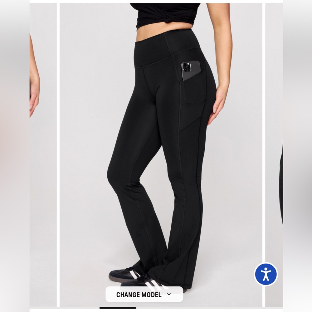 Fabletics PureLuxe Everyday Kick Flare w/ Pockets